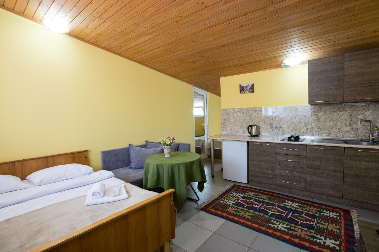 Accent Hotel Tbilissi Extérieur photo