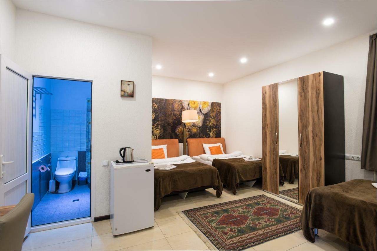 Accent Hotel Tbilissi Extérieur photo